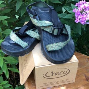NWT Men’s Z/1 Terrano Chaco Sandals. Size 8 Wide